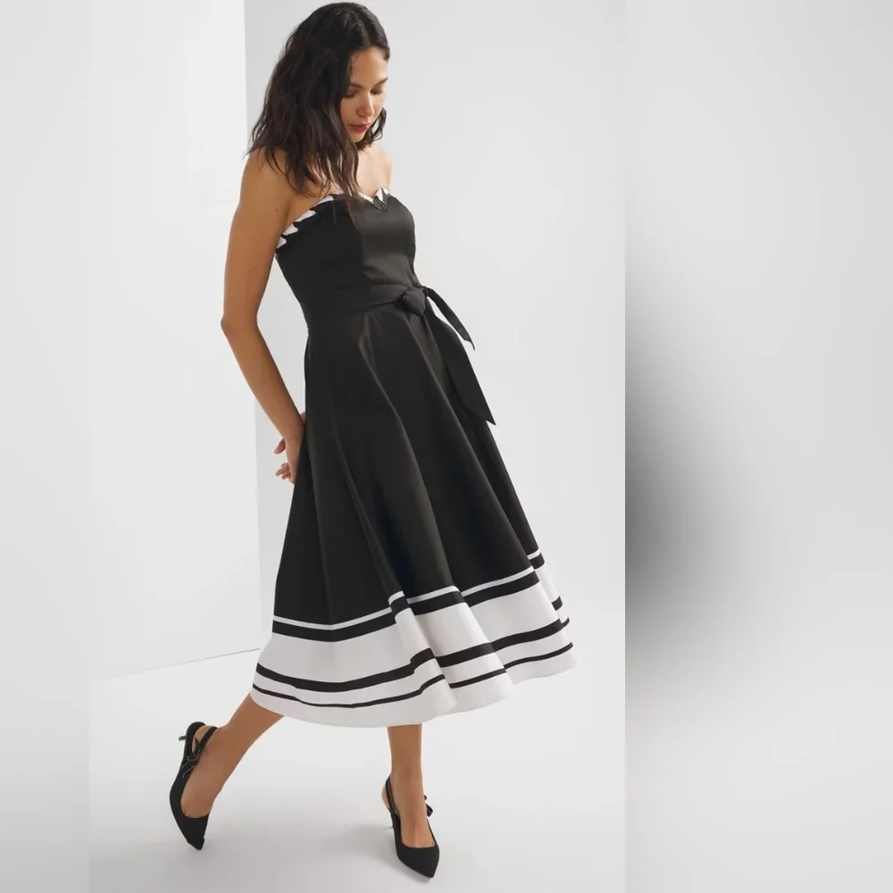 NWT White House Black Market Strapless Sweetheart Fit-N-Flare Dress Size 12 P - Picture 8 of 8